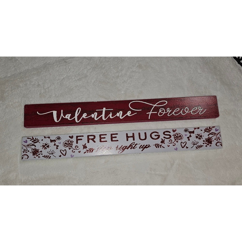 Valentines‎ Day Wood Block Signs Set of 2 Valentine Forever Free Hugs Decor